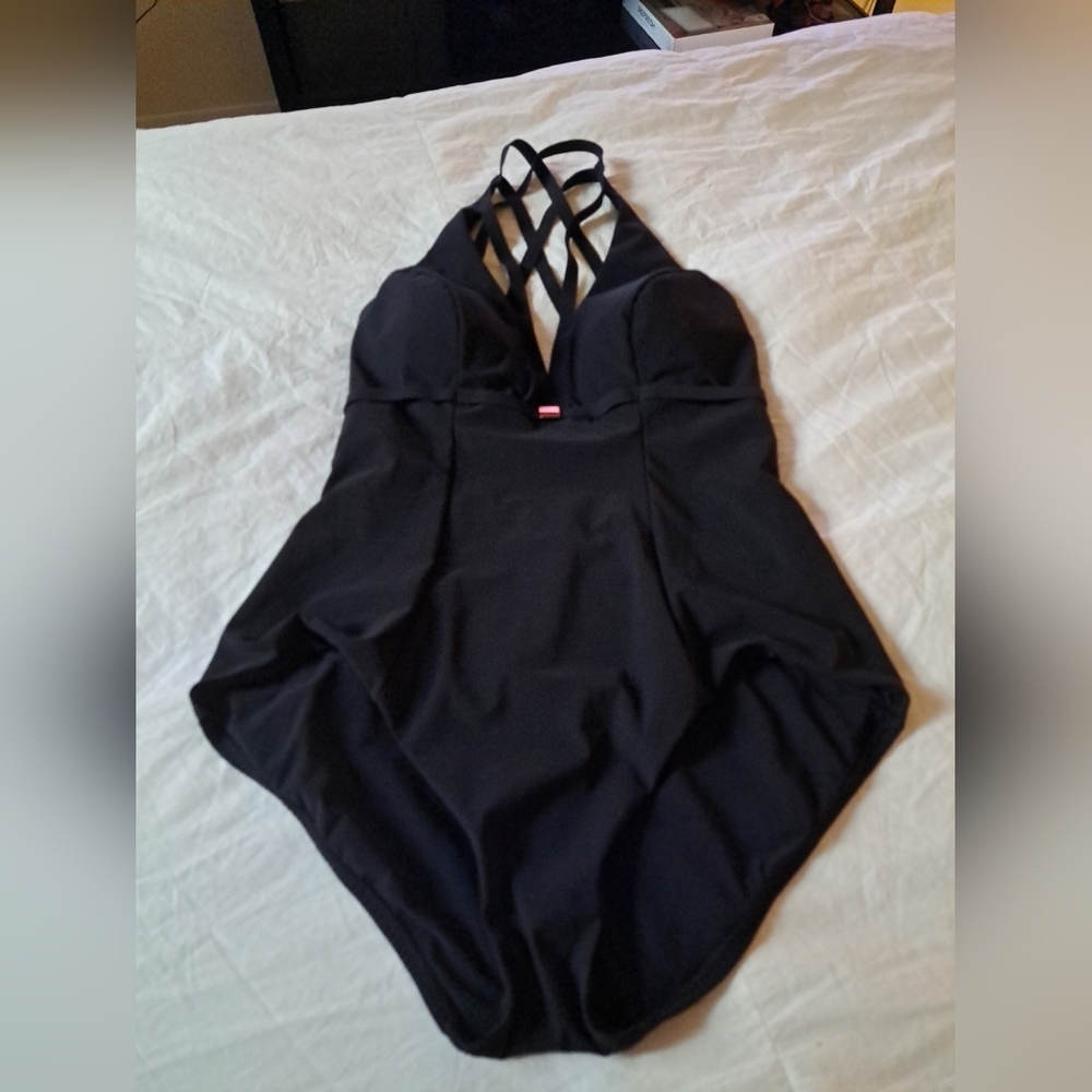 Amoressa Swimsuit Black Size 12 Excellent Condition